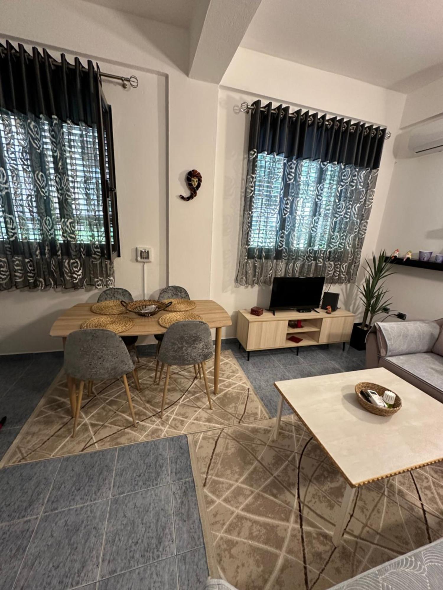 Apartment Near The Centre Of Тирана Экстерьер фото